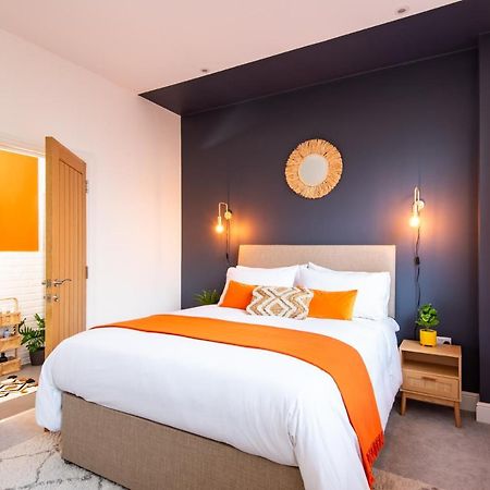 Stunning 2 Bed Apartment Sea Views And Parking เวอร์ทิง ภายนอก รูปภาพ