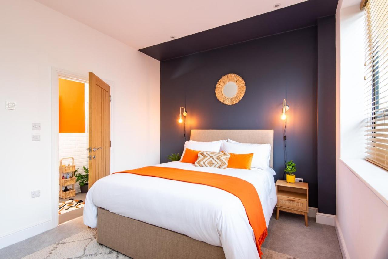 Stunning 2 Bed Apartment Sea Views And Parking เวอร์ทิง ภายนอก รูปภาพ